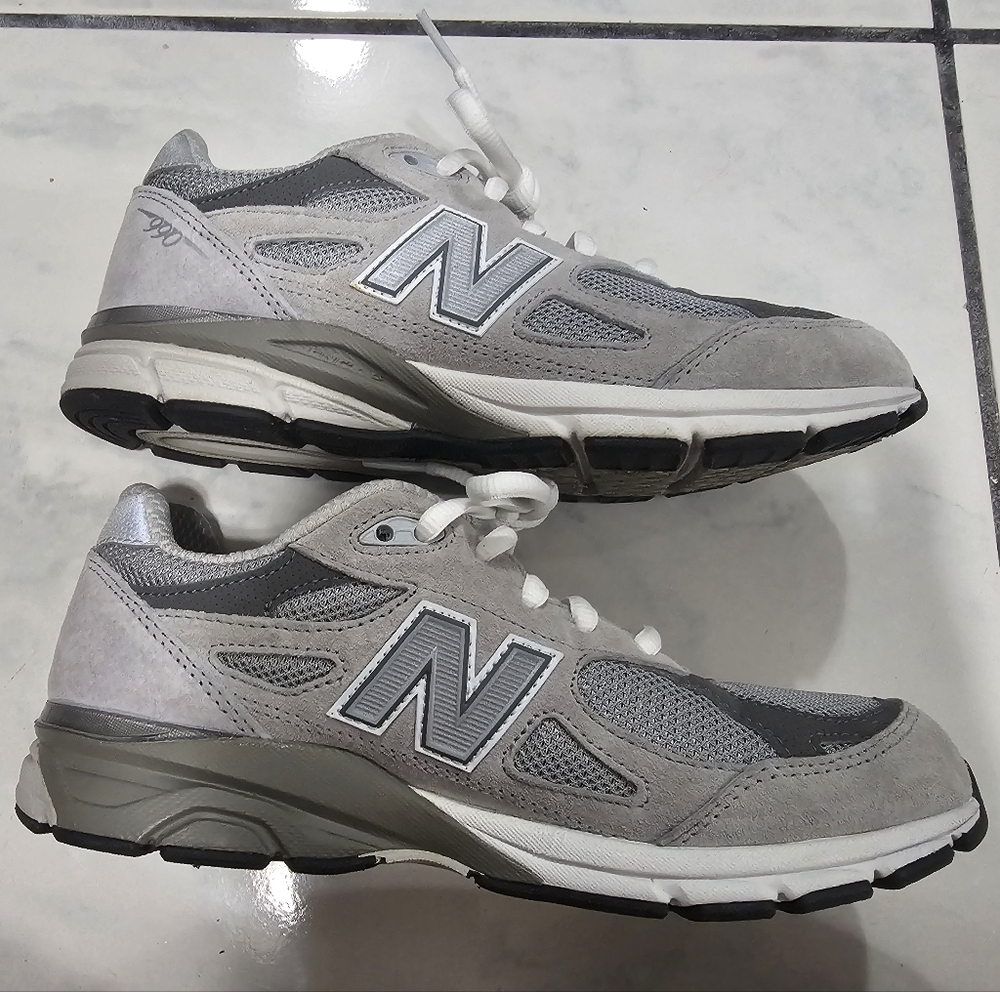 New Balance Sneakers